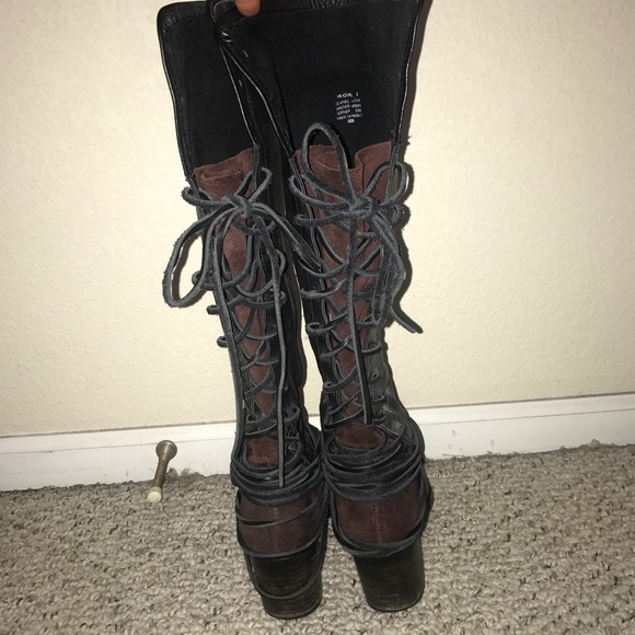 Freebird coal black leather lace up boots - Picture 5 of 8